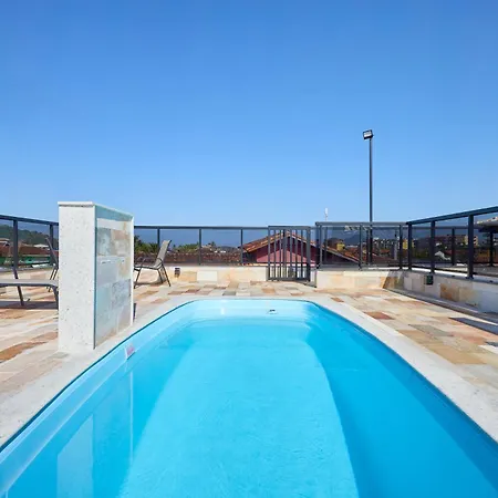 Casas 01 OU 02 - Piscina, Churrasqueira, 150 mt mar, quartos com ar condicionado, Tv smart 43, ventilador-2